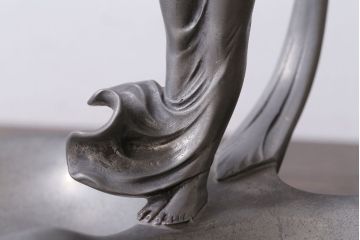 アンティーク雑貨　アンティーク　Achille Gamba(アキレ・ガンバ)　錫(スズ)のトレー