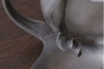 アンティーク雑貨　アンティーク　Achille Gamba(アキレ・ガンバ)　錫(スズ)のトレー