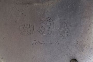 アンティーク雑貨　アンティーク　Achille Gamba(アキレ・ガンバ)　錫(スズ)のトレー