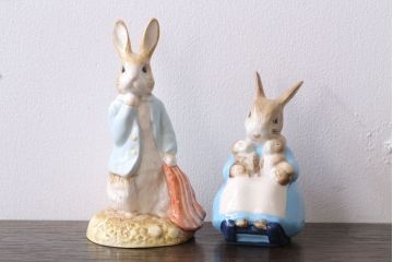 アンティーク雑貨　中古　ROYAL ALBERT(ロイヤルアルバート)　ピーターラビット　フィギュリン　2点セット