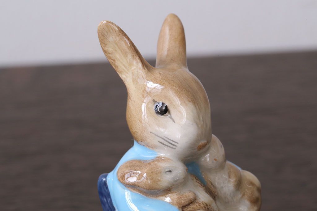 アンティーク雑貨　中古　ROYAL ALBERT(ロイヤルアルバート)　ピーターラビット　フィギュリン　2点セット