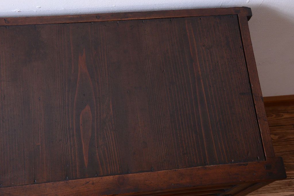 アンティーク家具　古民具・骨董　大正期　横桟引き戸のアンティーク茶箪笥