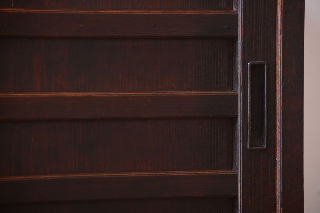 アンティーク家具　古民具・骨董　大正期　横桟引き戸のアンティーク茶箪笥