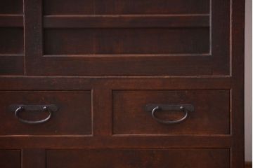 アンティーク家具　古民具・骨董　大正期　横桟引き戸のアンティーク茶箪笥