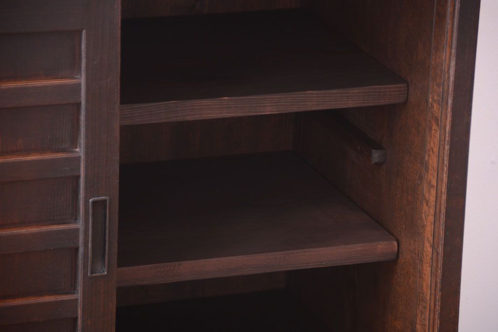 アンティーク家具　古民具・骨董　大正期　横桟引き戸のアンティーク茶箪笥