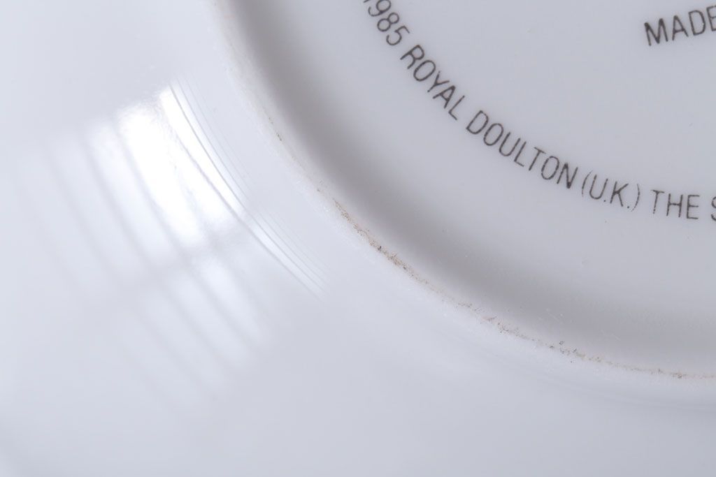 アンティーク雑貨　中古 イギリス ROYAL DOULTON(ロイヤルドルトン)　スノーマン　3点セット(洋食器)