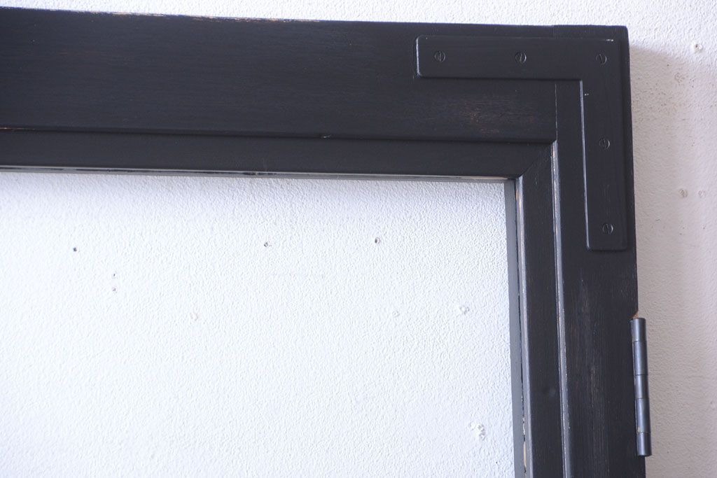 アンティークペイント　大きなガラス面の古い木製ドア