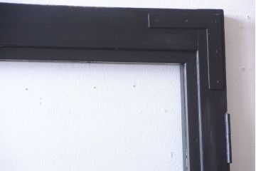 アンティークペイント　大きなガラス面の古い木製ドア