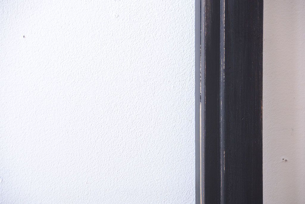 アンティークペイント　大きなガラス面の古い木製ドア