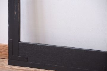 アンティークペイント　大きなガラス面の古い木製ドア