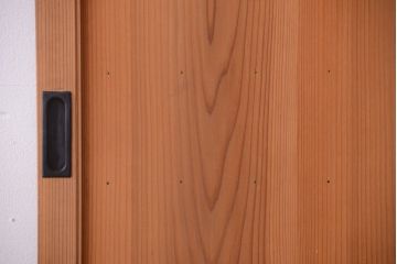 アンティーク　ナチュラルな古い木味のシンプルな舞良戸2枚セット(2)