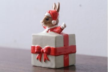 アンティーク雑貨　中古 イギリス ROYAL DOULTON(ロイヤルドルトン)　クリスマスBUNNYKINS　1994