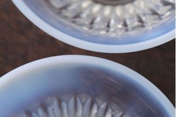 アンティーク雑貨　昭和レトロ　乳白ガラスカップ3点(氷コップ)