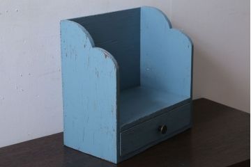 アンティーク家具　アンティークペイント　引き出し付き!小さな古い木の本立て(2)