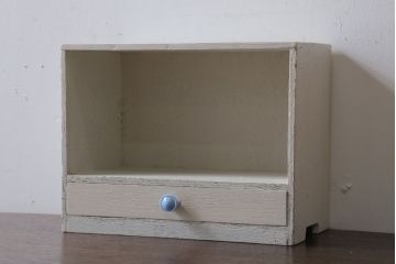 アンティーク雑貨　アンティークペイント　引き出し付き!小さな古い木の小物収納棚