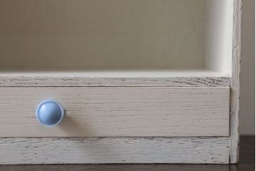 アンティーク雑貨　アンティークペイント　引き出し付き!小さな古い木の小物収納棚