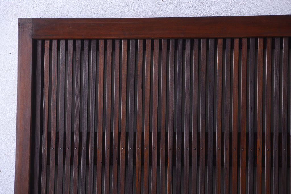 古民具・骨董　裏ガラス入り!腰板欅材のモールガラス帯格子戸2枚セット(1)