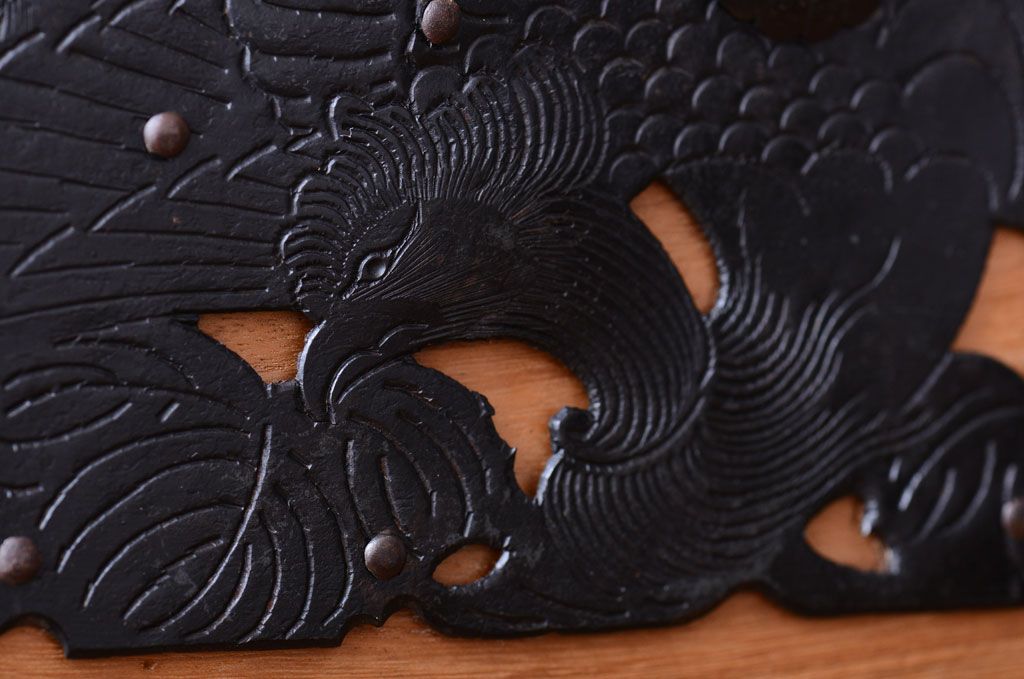 アンティーク家具　古民具・骨董　明治〜大正期　高級品!美しい金具の上質な重ね総桐佐渡箪笥(桐箪笥、桐たんす)