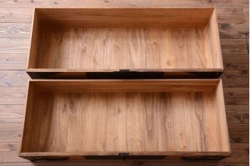 アンティーク家具　古民具・骨董　明治〜大正期　高級品!美しい金具の上質な重ね総桐佐渡箪笥(桐箪笥、桐たんす)