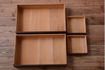 アンティーク家具　和製アンティーク　銀モールガラス!古い桐箪笥ローボード(テレビボード)