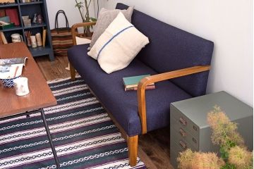 アンティーク家具　和製アンティーク　ナラ材製の上品な3人掛けソファ