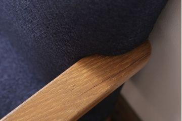 アンティーク家具　和製アンティーク　ナラ材製の上品な3人掛けソファ