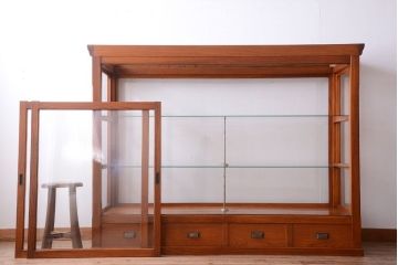 アンティーク家具　和製アンティーク　極めて珍しい逸品　上品な総欅の最高級特大ガラスケース