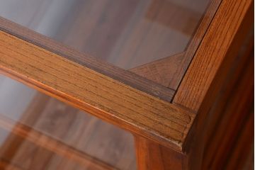 アンティーク家具　和製アンティーク　極めて珍しい逸品　上品な総欅の最高級特大ガラスケース