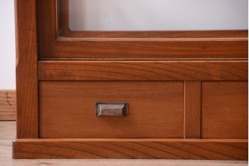 アンティーク家具　和製アンティーク　極めて珍しい逸品　上品な総欅の最高級特大ガラスケース