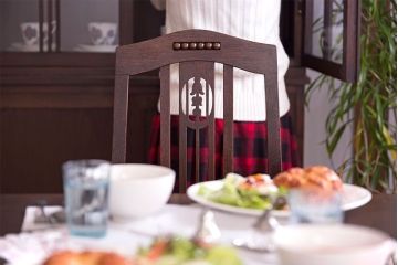 アンティーク家具　大正ロマン　古いナラ材のアンティークチェア(椅子)(1)