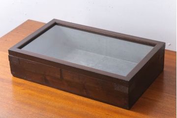 アンティーク雑貨　アンティーク　古い木製のコレクションボックス(ガラスケース)(1)
