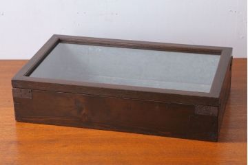 アンティーク雑貨　アンティーク　古い木製のコレクションボックス(ガラスケース)(1)