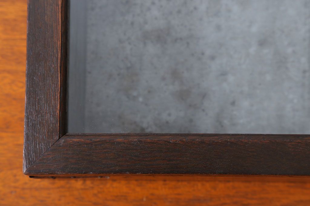 アンティーク家具　アンティーク　古い木製のコレクションボックス(2)