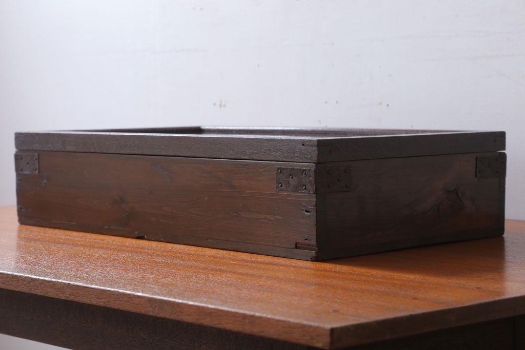 アンティーク家具　アンティーク　古い木製のコレクションボックス(2)