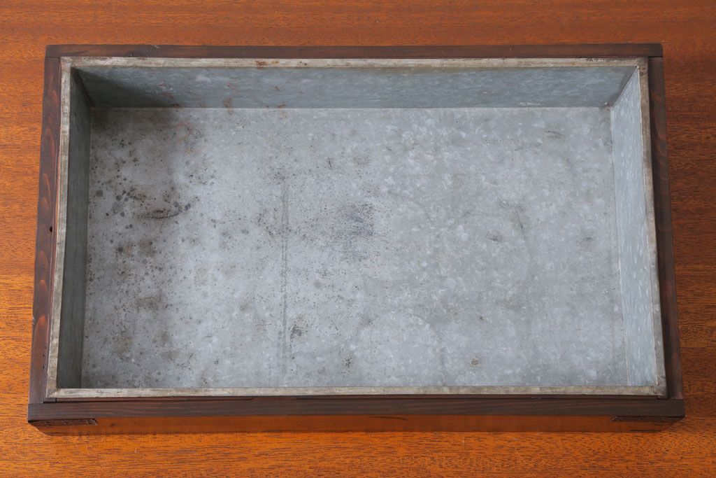 アンティーク家具　アンティーク　古い木製のコレクションボックス(2)