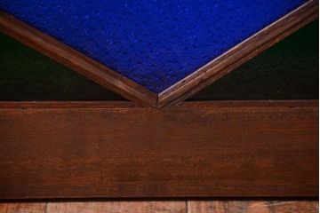 大正ロマン　当時物色ガラス!総欅材のアンティーク明り取り(1)