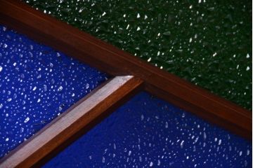 大正ロマン　当時物色ガラス!総欅材のアンティーク明り取り(2)