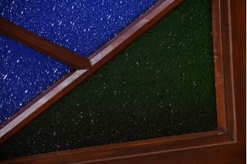 大正ロマン　当時物色ガラス!総欅材のアンティーク明り取り(2)