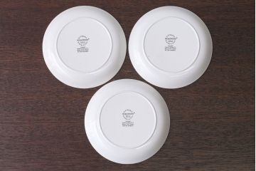 アンティーク雑貨　中古　イギリスWedgwood(ウェッジウッド)　ピーターラビット　コンポート皿3枚セット
