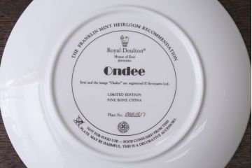 中古 イギリス ROYAL DOULTON(ロイヤルドルトン)　Erte(エルテ)　限定プレート Ondee