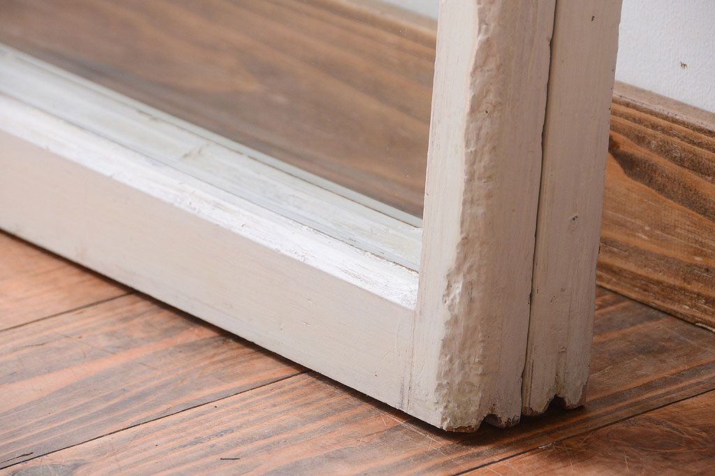 アンティークペイント　レトロな小さいガラス戸2枚セット(窓)