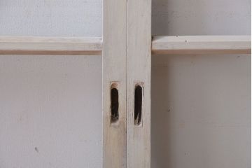 アンティークペイント　レトロな小さいガラス戸4枚セット(窓)