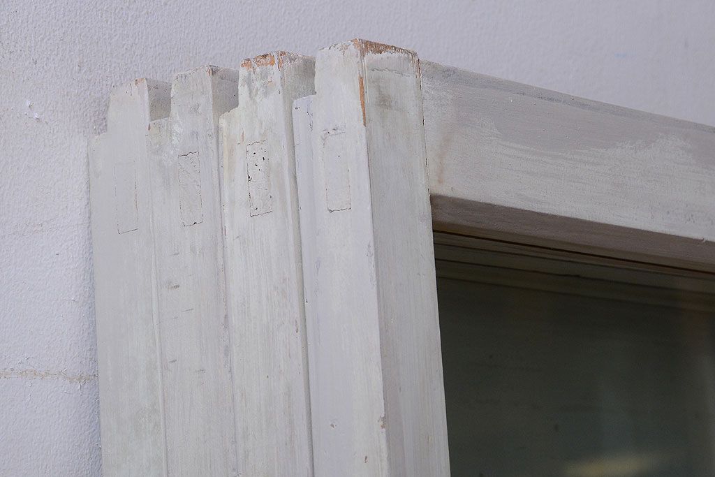 アンティークペイント　レトロな小さいガラス戸4枚セット(窓)