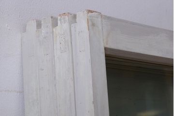 アンティークペイント　レトロな小さいガラス戸4枚セット(窓)