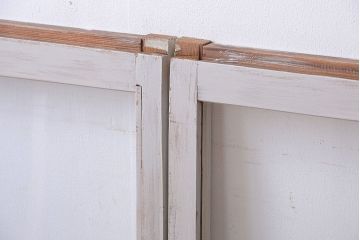 アンティークペイント　レトロな小さいガラス戸4枚セット(窓)