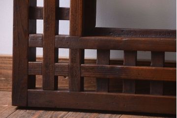 アンティーク雑貨　古民具・骨董　古い木製のアンティーク炬燵櫓(こたつやぐら)