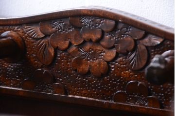 アンティーク雑貨　中古　民芸家具　軽井沢彫りの傘立て