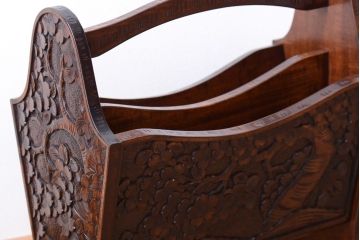 中古　民芸家具　軽井沢彫りのマガジンラック