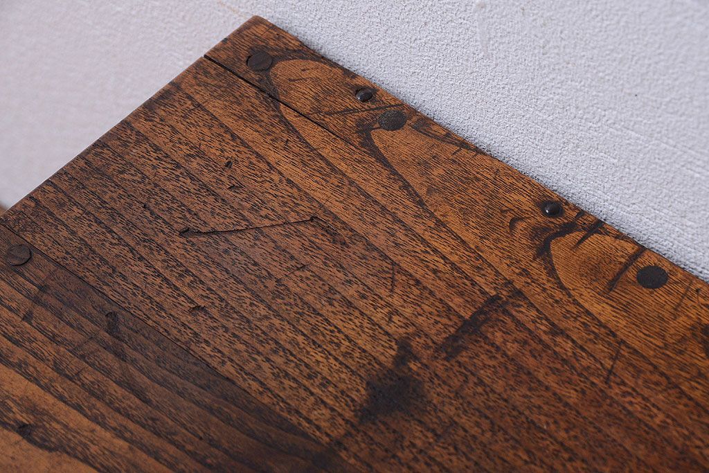 アンティーク家具　和製アンティーク　古い木の2杯小引き出し