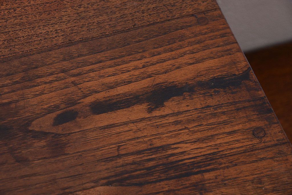 アンティーク家具　和製アンティーク　古い木の2杯小引き出し